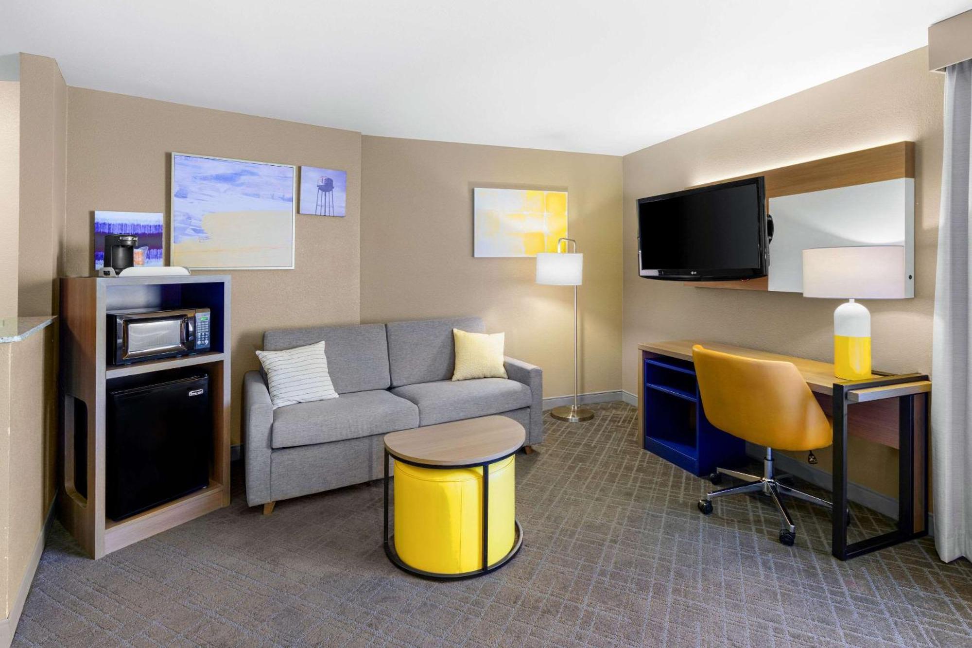 Comfort Suites Vacaville-Napa Valley Area Kültér fotó