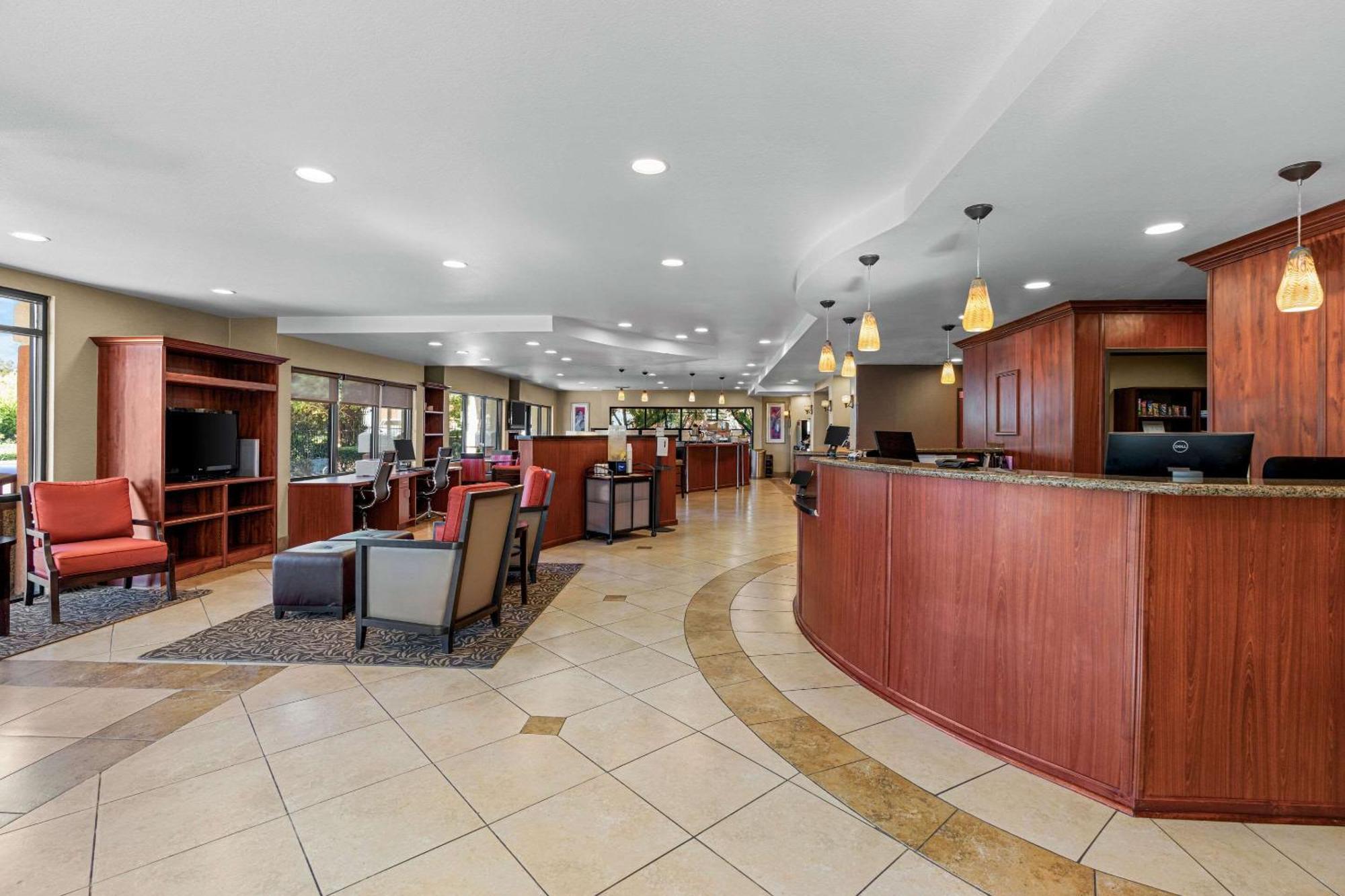Comfort Suites Vacaville-Napa Valley Area Kültér fotó